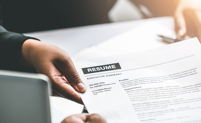 How to Create a Powerful Resume for Teachers and Librarians